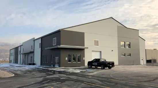 Fabricated Construction Pre-Engineered Steel Structure Warehouse Building Material